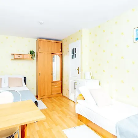 Nt Budget Affittacamere