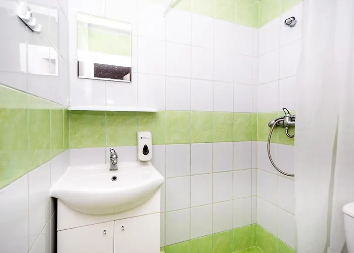 Pensión Nt Budget Dźwirzyno